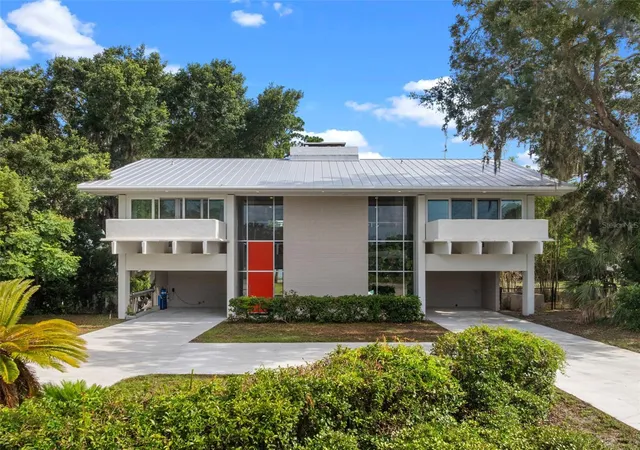 Photo 1 of Single family home for sale at 1540 N Lake Mirror Dr Nw, Winter Haven, FL 33881 | MLS# P4934907 | Listing updated on 2026-10-05