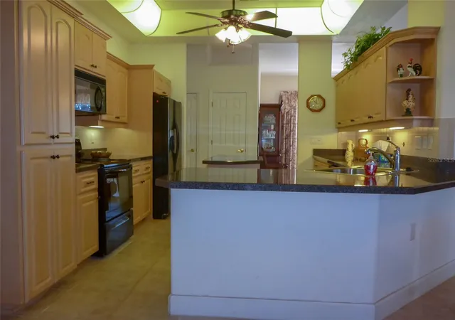 5th image of 12271 Centralia Rd, Weeki Wachee, FL 34614 | MLS# TB8388816