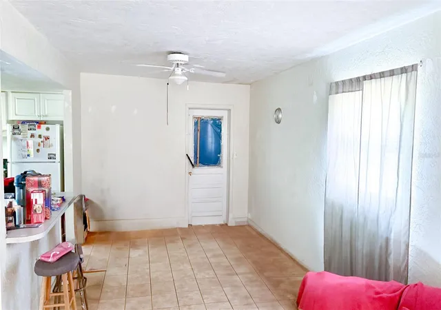Photo 3 of Sale Pending at 4719 Alcazar Way S, Saint Petersburg, FL 33712 | MLS# O6311384 | Listing updated on 2026-05-20