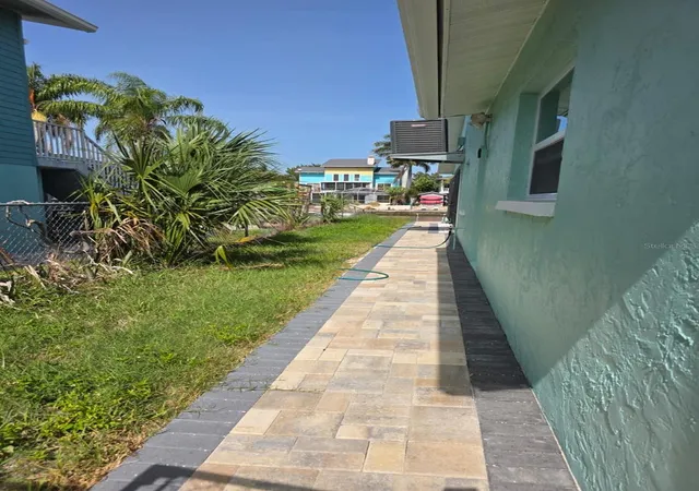 Homes for sale in Hernando Beach, FL | 4482 Kingston Dr, Hernando Beach, FL 34607 | MLS# W7875773