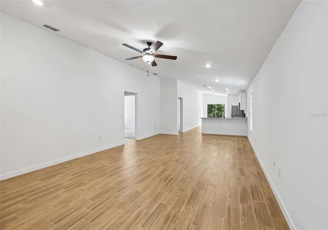 Photo 2 of Single family home for sale at 6260 Pinehurst Dr, Spring Hill, FL 34606 | MLS# TB8389454 | Listing updated on 2026-08-07