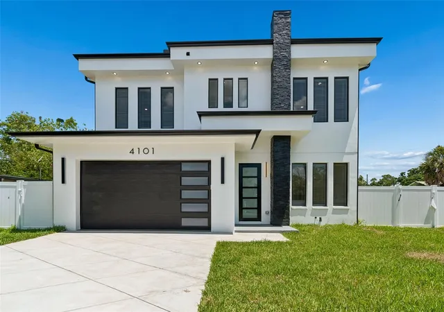 Homes for sale in Tampa, FL | 4101 W Mango Ave, Tampa, FL 33616 | MLS# TB8389545