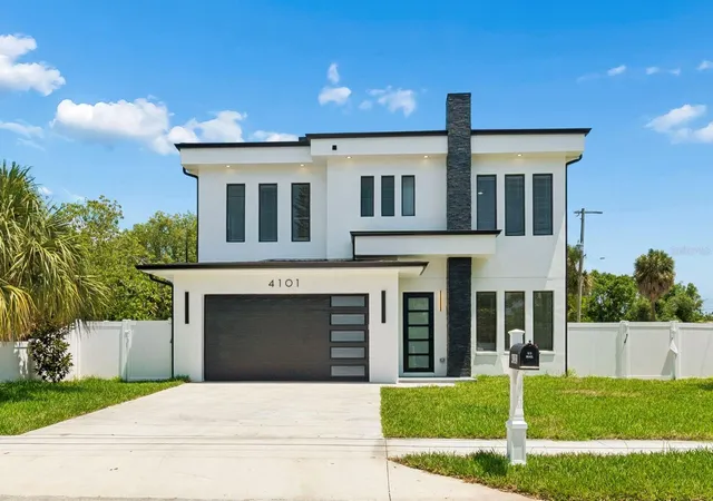 Homes for sale in Tampa, FL | 4101 W Mango Ave, Tampa, FL 33616 | MLS# TB8389545