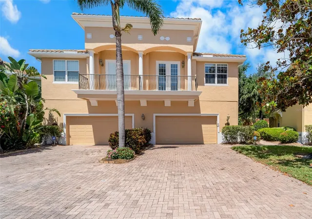 2nd image of 191 Banyan Bay Dr, Saint Petersburg, FL 33705 | MLS# TB8389966