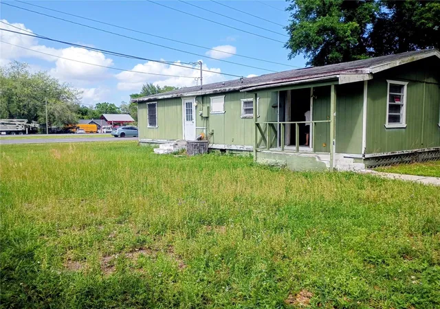 Photo 3 of Single family home for sale at 4315 Lake Ave, Kissimmee, FL 34746 | MLS# S5127634 | Listing updated on 2026-09-18