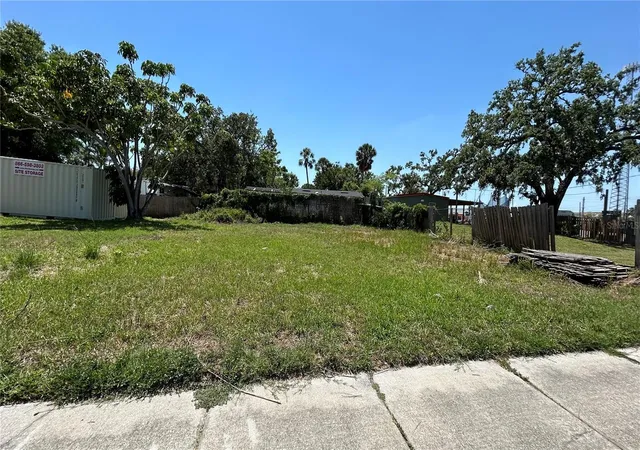 2nd image of 9909 S 41 Hwy, Gibsonton, FL 33534 | MLS# TB8390064