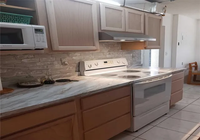 Photo 4 of Condo for sale at 2901 Nw 48Th Ave #367, Lauderdale Lakes, FL 33313 | MLS# TB8390088 | Listing updated on 2026-10-04