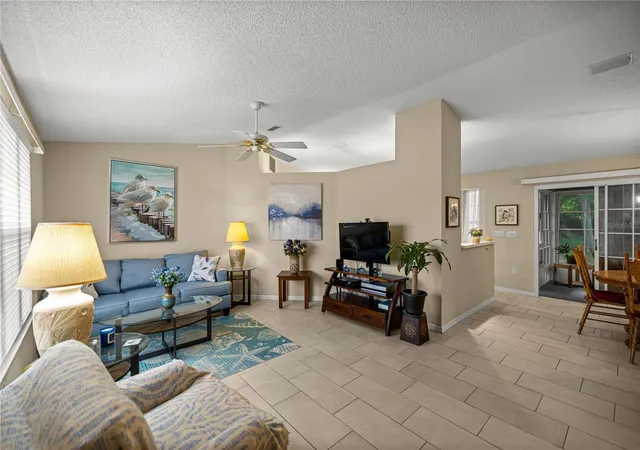 Photo 4 of Single family home for sale at 8137 SW 117th Loop, Ocala, FL 34481 | MLS# OM702406 | Listing updated on 2026-07-27