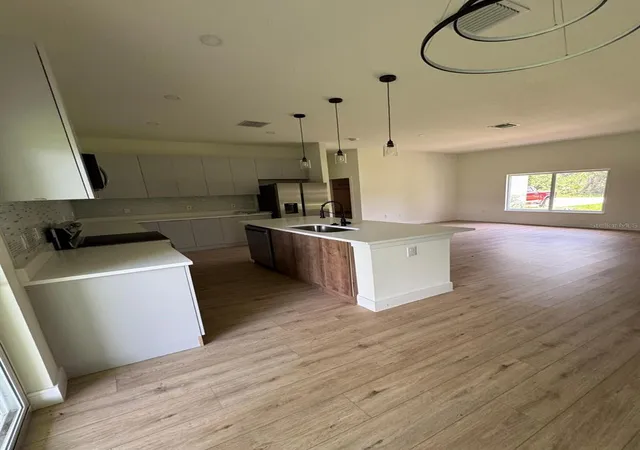 Photo 4 of Single family home for sale at 353 Warrington Blvd, Port Charlotte, FL 33954 | MLS# O6312860 | Listing updated on 2026-08-14