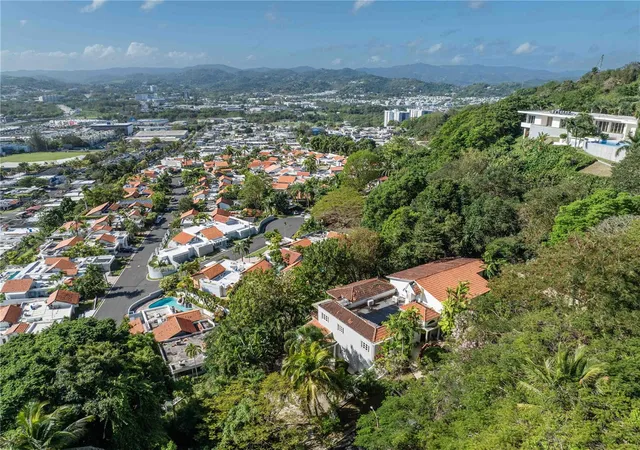 Photo 3 of Sale Pending at A-12 Vista Linda, Guaynabo, PR 00969 | MLS# PR9113901 | Listing updated on 2026-09-14