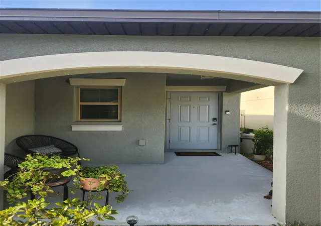 3rd image of 16725 Delia St, Wimauma, FL 33598 | MLS# TB8390566