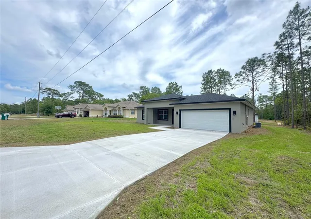 Photo 3 of Single family home for sale at 628 W Heronsbill Ln, Dunnellon, FL 34434 | MLS# O6312951 | Listing updated on 2026-08-11