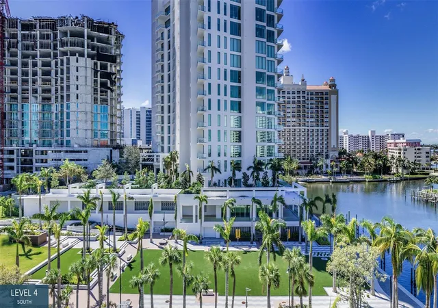 2nd image of 555 Quay Comn #401, Sarasota, FL 34236 | MLS# A4654109
