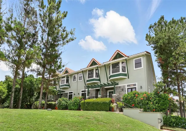 Photo 2 of Townhouse for sale at 14501 Damai Ln, Orlando, FL 32821 | MLS# O6313258 | Listing updated on 2026-07-14