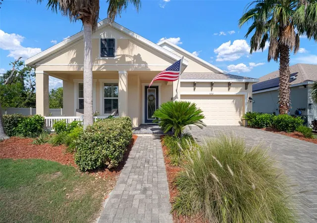 Photo 1 of Single family home for sale at 5102 Coastal Scene Dr, Apollo Beach, FL 33572 | MLS# TB8391258 | Listing updated on 2026-09-28