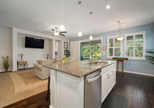 Photo 3 of Single family home for sale at 5102 Coastal Scene Dr, Apollo Beach, FL 33572 | MLS# TB8391258 | Listing updated on 2026-09-28