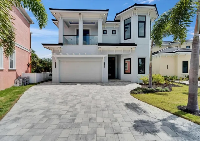 Photo 1 of Single family home for sale at 6520 Simone Shores Cir, Apollo Beach, FL 33572 | MLS# TB8391408 | Listing updated on 2026-10-07