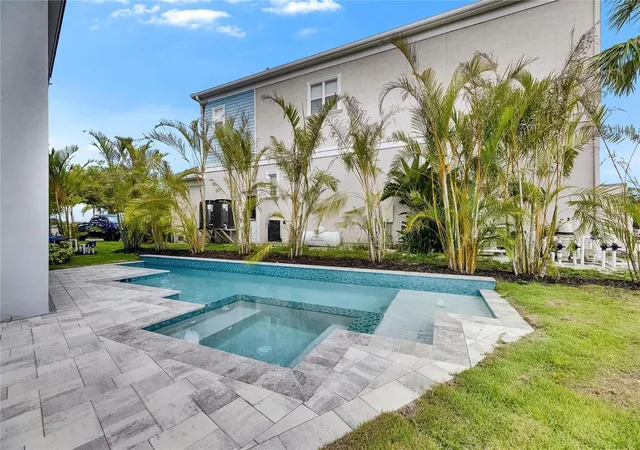 Photo 2 of Single family home for sale at 6526 Simone Shrs Cir, Apollo Beach, FL 33572 | MLS# TB8391409 | Listing updated on 2026-10-07