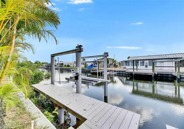 Photo 3 of Single family home for sale at 6526 Simone Shrs Cir, Apollo Beach, FL 33572 | MLS# TB8391409 | Listing updated on 2026-10-07