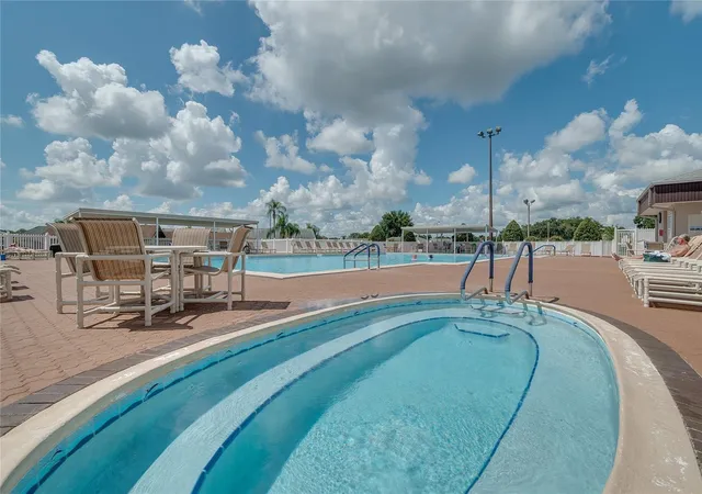 Photo 3 of Single family home for sale at 5927 Cormorant Ct, Lakeland, FL 33809 | MLS# L4953362 | Listing updated on 2026-10-14