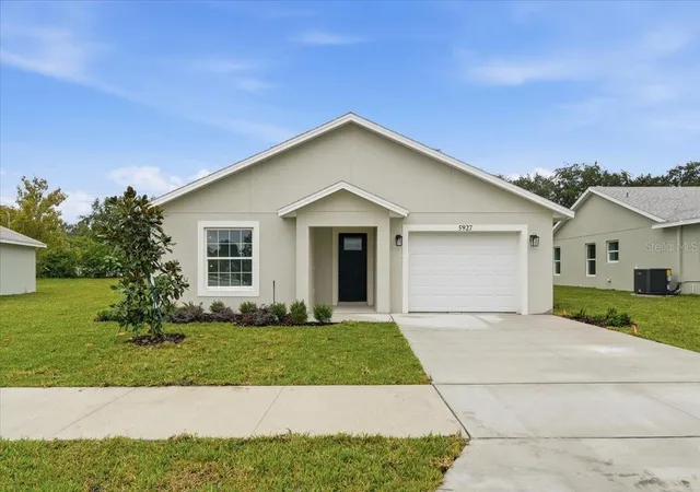 Single family home for sale at 5914 Cormorant Ct, LAKELAND, FL 33809 | MLS# L4953365
