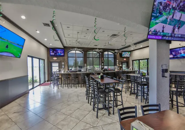 2nd image of 1904 Canterbury Ln, SUN CITY CENTER, FL 33573