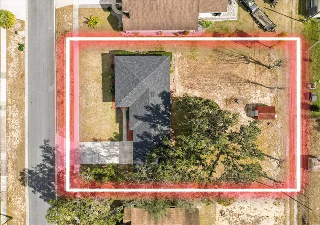 5th image of 111 E Orange St, Davenport, FL 33837 | MLS# L4953381