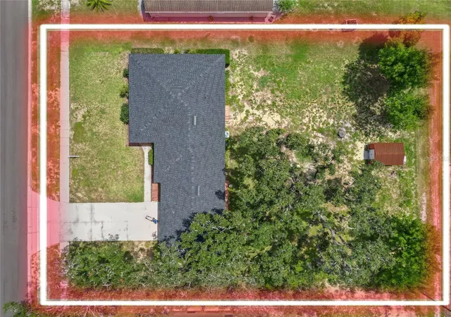 4th image of 111 E Orange St, Davenport, FL 33837 | MLS# L4953381