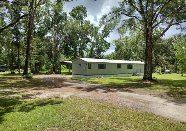 Homes for sale in Brooksville, FL | 172 Estates Ave, Brooksville, FL 34601 | MLS# W7876019
