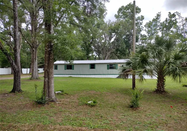 Homes for sale in Brooksville, FL | 172 Estates Ave, Brooksville, FL 34601 | MLS# W7876019