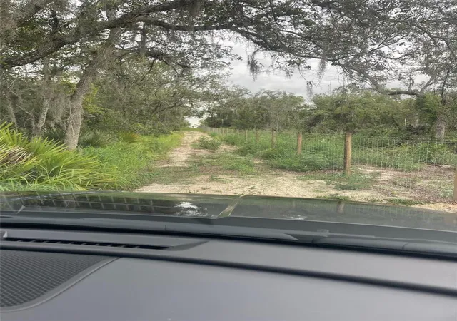 3rd image of 2530 Van Pelt Rd, Sebring, FL 33870 | MLS# TB8391912