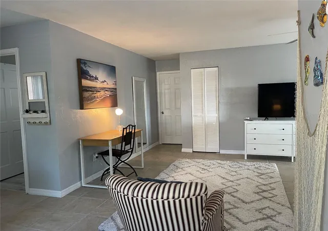 5th image of 400 Palm Ave, Ormond Beach, FL 32174 | MLS# O6314225