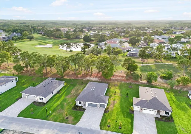 Homes for sale in Weeki Wachee, FL | 9127 Players Dr, Weeki Wachee, FL 34613 | MLS# S5128251