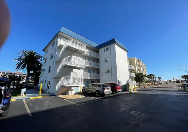 Photo 1 of Condo for sale at 800 Bayway Blvd #14, Clearwater Beach, FL 33767 | MLS# TB8392983 | Listing updated on 2026-09-19