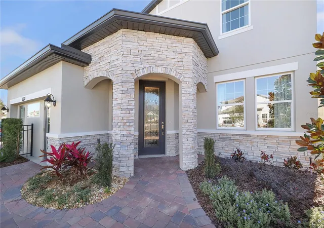 4th image of 5550 Sabal Dr, Saint Cloud, FL 34771 | MLS# O6315097