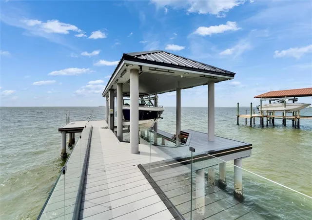 5th image of 6526 Surfside Blvd, Apollo Beach, FL 33572 | MLS# TB8393333