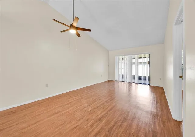 Photo 3 of Townhouse for sale at 2907 Prince Oak Ct, Saint Cloud, FL 34769 | MLS# S5128369 | Listing updated on 2026-09-14