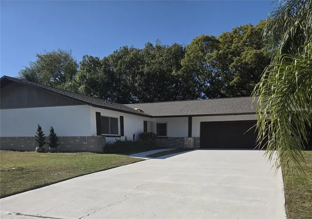 1st image of 1558 Cottonwood Ter, Dunedin, FL 34698 | MLS# TB8393587