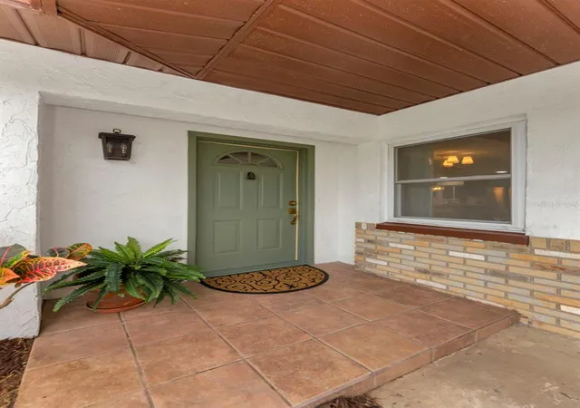 4th image of 1558 Cottonwood Ter, Dunedin, FL 34698 | MLS# TB8393587