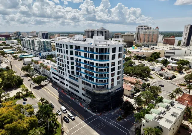 Condo for sale at 290 Cocoanut Ave #601, SARASOTA, FL 34236 | MLS# A4655024