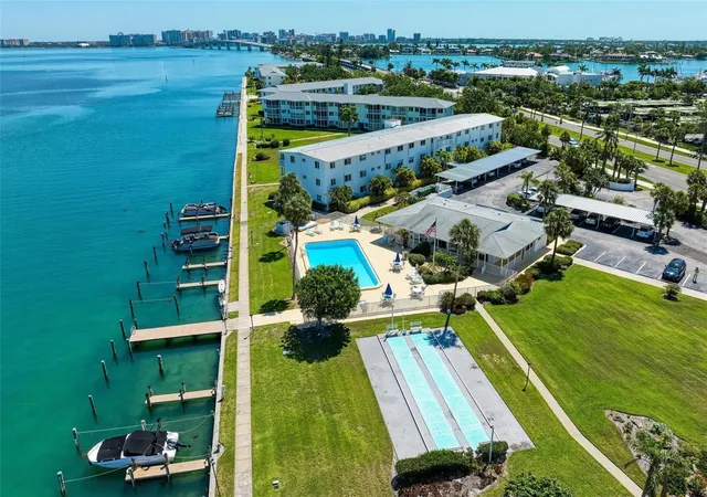 5th image of 767 John Ringling Blvd, Sarasota, FL 34236