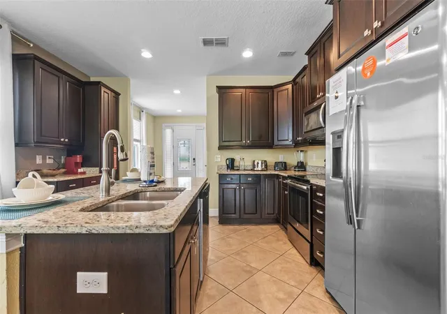 Photo 4 of Single family home for sale at 551 Lasso Dr, Kissimmee, FL 34747 | MLS# S5128532 | Listing updated on 2026-04-23