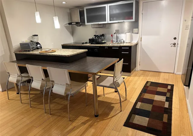 5th image of 701 S Madison Ave #410, Clearwater, FL 33756 | MLS# TB8394476