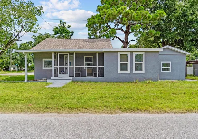 Photo 1 of Single family home for sale at 6426 S Himes Ave, Tampa, FL 33611 | MLS# TB8394670 | Listing updated on 2026-09-02