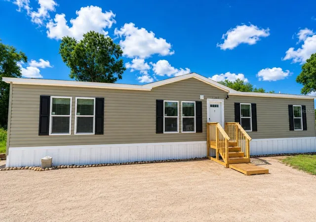 Photo 4 of Manufactured home for sale at 11307 NW 19th Lane, Ocala, FL 34482 | MLS# S5128597 | Listing updated on 2026-08-31