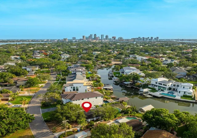 2nd image of 593 Marmora Ave, Tampa, FL 33606 | MLS# TB8394793