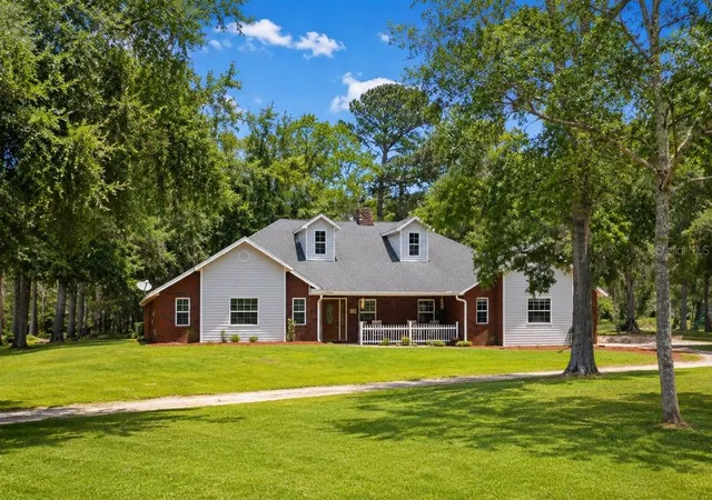 Photo 1 of Single family home for sale at 1827 Sw Shiloh St, Fort White, FL 32038 | MLS# GC531577 | Listing updated on 2026-07-27
