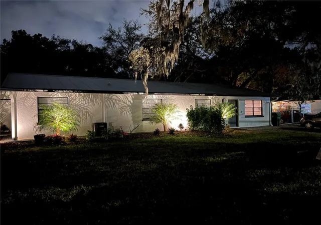 Photo 2 of Multi family home for sale at 1840 3rd Ave E, Bradenton, FL 34208 | MLS# A4655336 | Listing updated on 2026-10-05