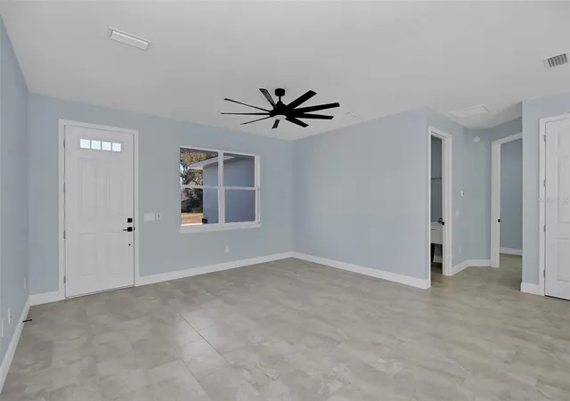 Photo 3 of Single family home for sale at 7604 Sw 103rd Loop, Ocala, FL 34476 | MLS# OM703297 | Listing updated on 2026-08-25