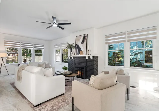 Photo 4 of Single family home for sale at 803 E Harwood St, Orlando, FL 32803 | MLS# O6316866 | Listing updated on 2026-09-22